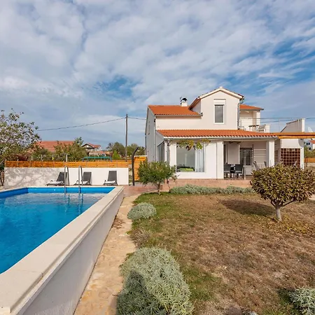 Awesome In Krkovic With Sauna * Ladevci