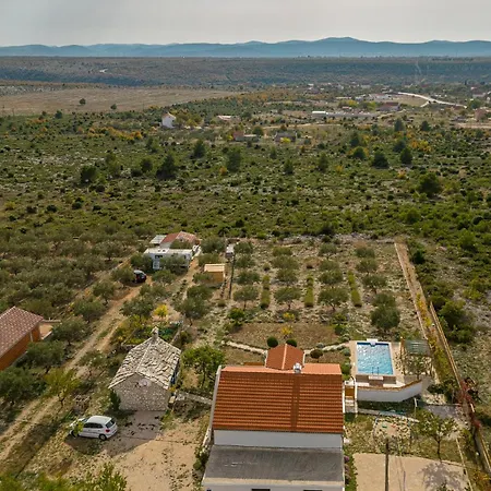 Tatil Evi 2 Bedroom Amazing In Krkovic Ladevci