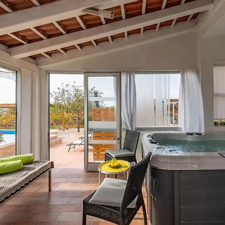 Awesome In Krkovic With Sauna 別荘 *