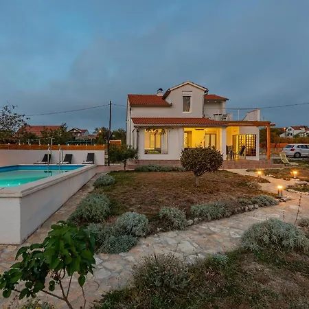 Awesome In Krkovic With Sauna 別荘 *